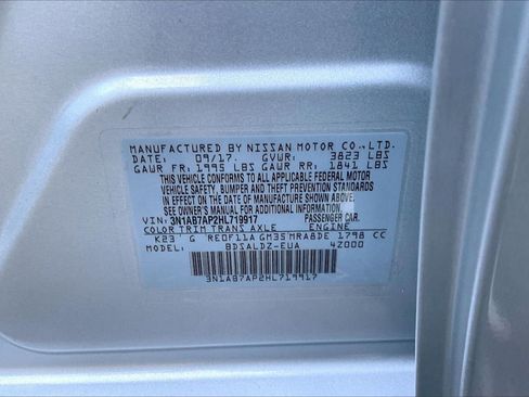 Used 2017 Nissan Sentra SV FWD image 18