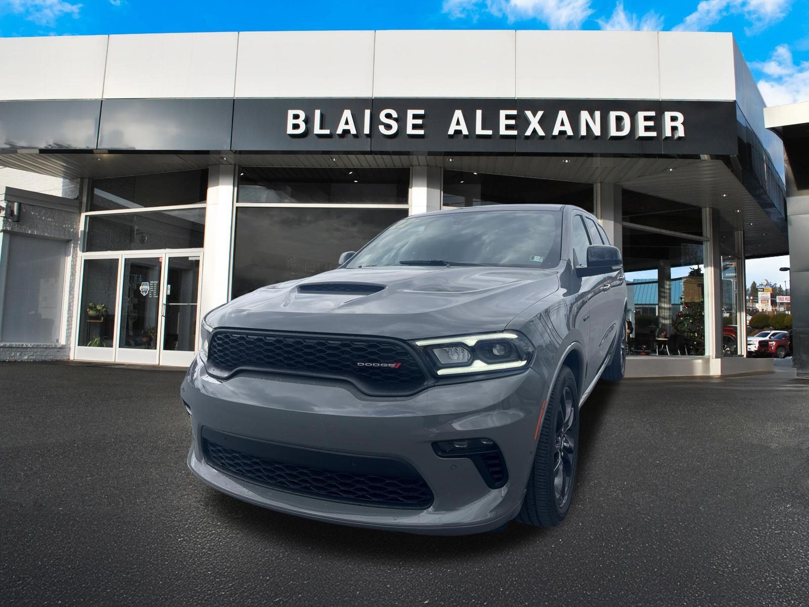 Used 2022 Dodge Durango R/T w/ Blacktop Package AWD/4WD image 2