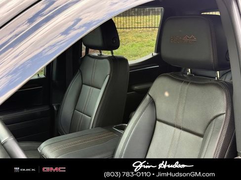 Certified 2025 Chevrolet Silverado 1500 High Country w/ High Country Premium Package AWD/4WD image 18