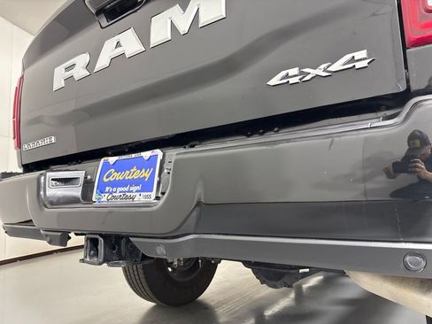 Used 2025 RAM 2500 Laramie w/ Towing Technology Group AWD/4WD image 15