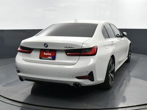 Used 2021 BMW 330e 330e iPerformance w/ Convenience Package image 31