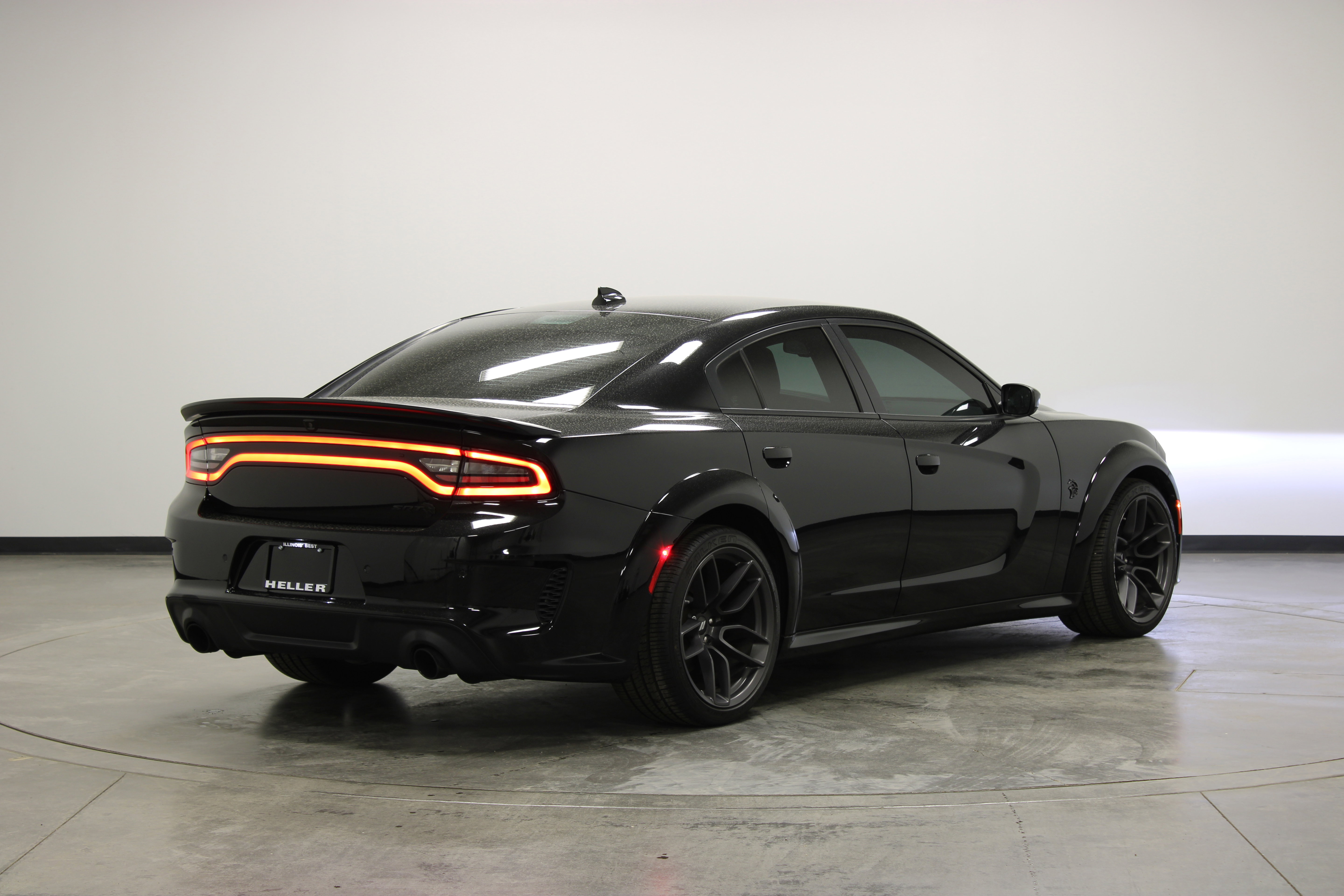 Used 2023 Dodge Charger SRT Hellcat w/ Harman/Kardon Audio Group RWD image 8