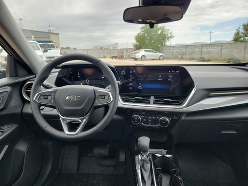 Used 2026 Chevrolet Trax ACTIV w/ Driver Confidence Package FWD image 14