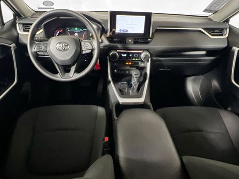 Used 2025 Toyota RAV4 LE FWD image 28