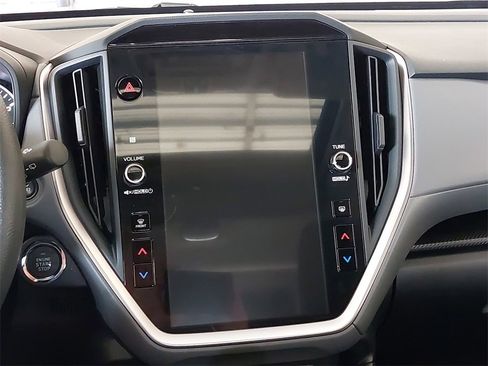 Used 2025 Subaru Crosstrek 2.0i Premium image 23