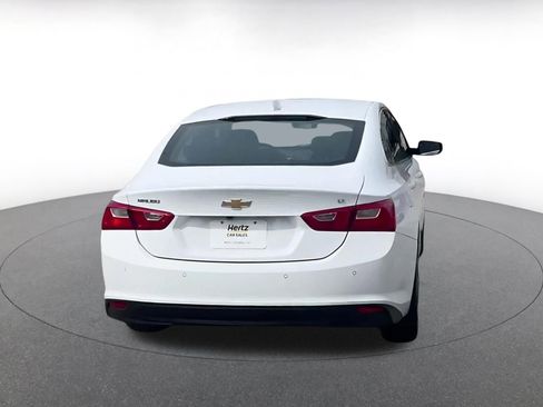 Used 2024 Chevrolet Malibu LT image 12
