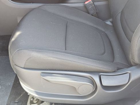 New 2026 Hyundai Tucson Blue SE image 24