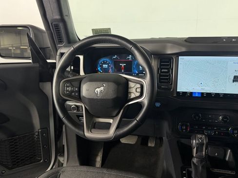 Used 2025 Ford Bronco Big Bend image 16