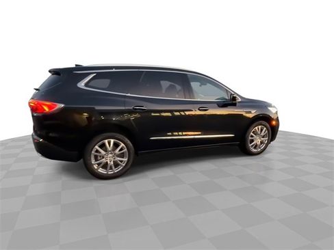 Certified 2024 Buick Enclave Essence w/ Experience Buick Package image 8