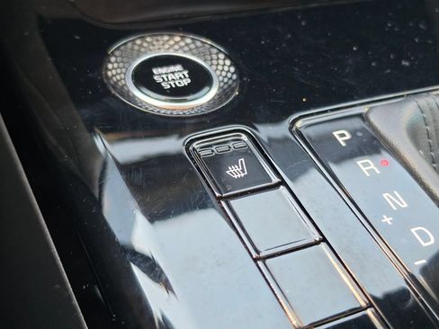 Used 2023 Kia Niro EX FWD image 22