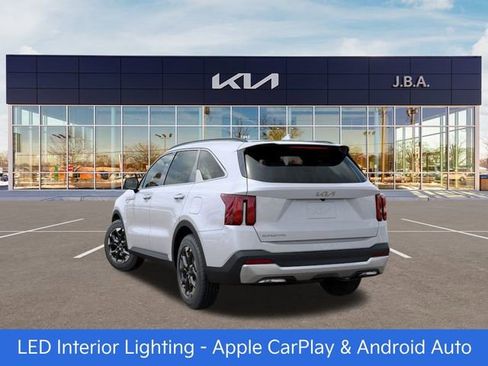 New 2026 Kia Sorento S image 4