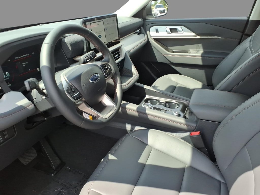 New 2026 Ford Explorer Active w/ Active Comfort Package AWD/4WD image 22
