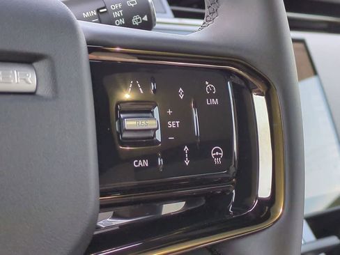 New 2026 Land Rover Range Rover Evoque S image 24