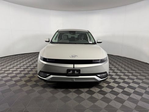 Used 2024 Hyundai Ioniq 5 SEL image 5