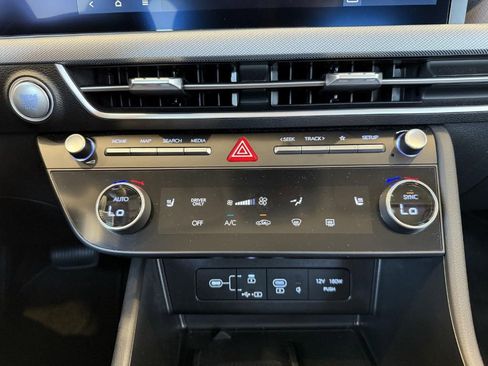 New 2025 Hyundai Sonata SEL image 23