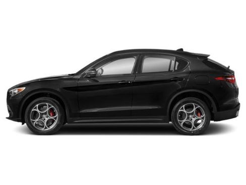 Used 2021 Alfa Romeo Stelvio Ti w/ Nero Edizione AWD/4WD image 6