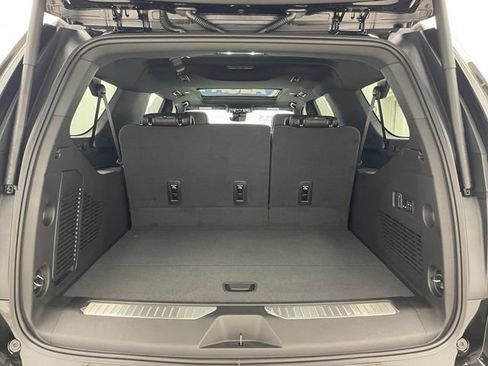 New 2026 Chevrolet Suburban High Country AWD/4WD image 13