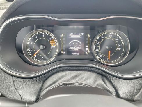 Used 2021 Jeep Cherokee Latitude Plus image 13