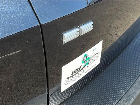 Used 2022 Ford Escape SE w/ SE Sport Appearance Package image 8