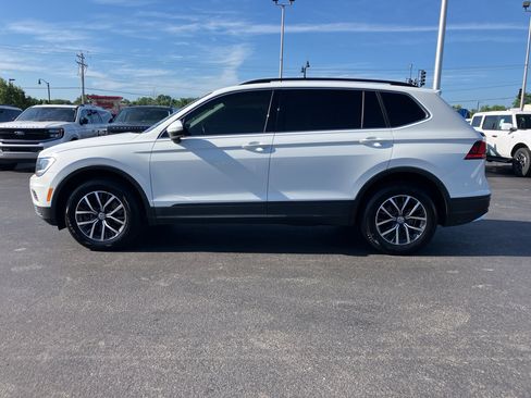 Used 2019 Volkswagen Tiguan SE AWD/4WD image 3