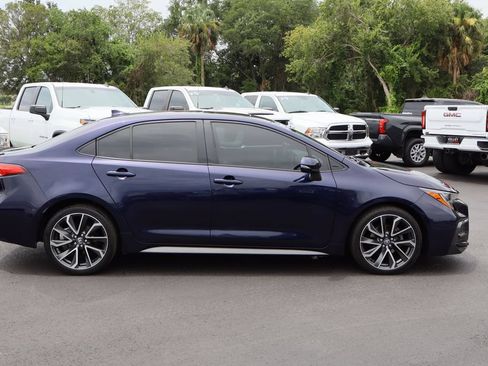 Used 2020 Toyota Corolla XSE FWD image 10