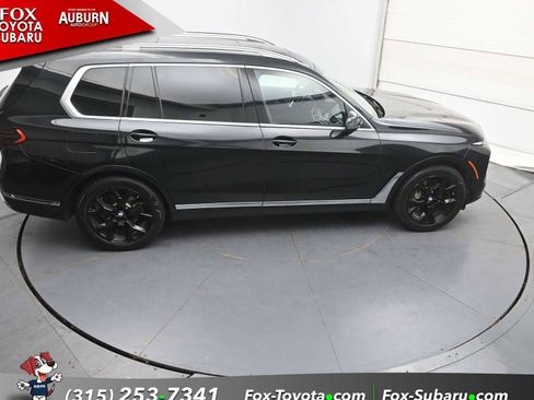Used 2024 BMW X7 xDrive40i w/ Executive Package AWD/4WD image 32
