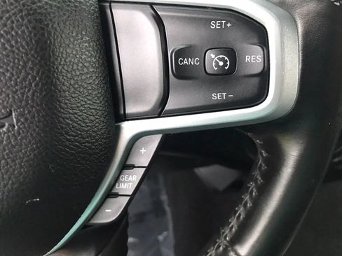Used 2021 RAM 1500 Big Horn AWD/4WD image 17