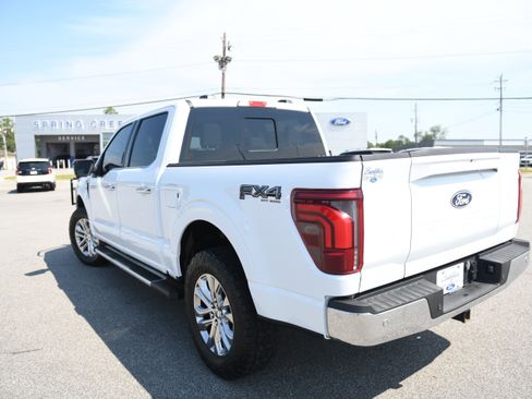 Used 2024 Ford F150 Lariat w/ Bed Utility Package AWD/4WD image 8