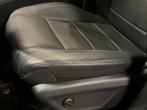 Used 2024 Mercedes-Benz GLE 350 4MATIC w/ 3rd Row Seat Package image 11