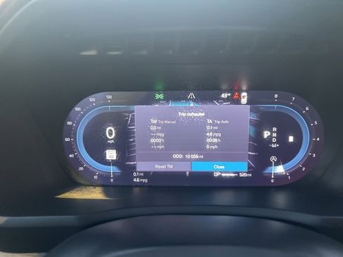 Certified 2025 Volvo XC90 B6 Plus image 21