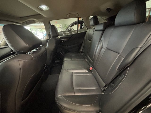 Used 2020 Subaru Outback Limited w/ Popular Package #2 AWD/4WD image 14