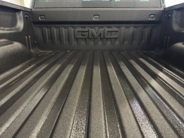 Used 2018 GMC Sierra 1500 SLT AWD/4WD image 41