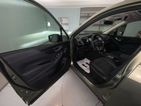 Used 2020 Subaru Outback Touring w/ Popular Package #2 AWD/4WD image 11