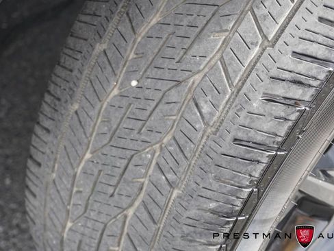 Used 2025 Chevrolet Traverse RS w/ LPO, Floor Liner Package AWD/4WD image 23