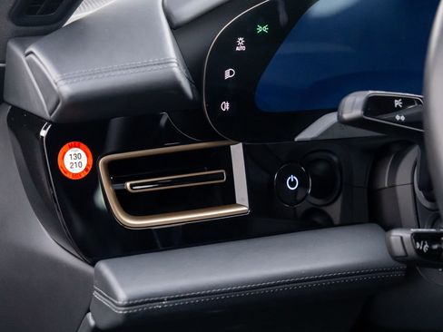 Certified 2021 Porsche Taycan Turbo S image 22