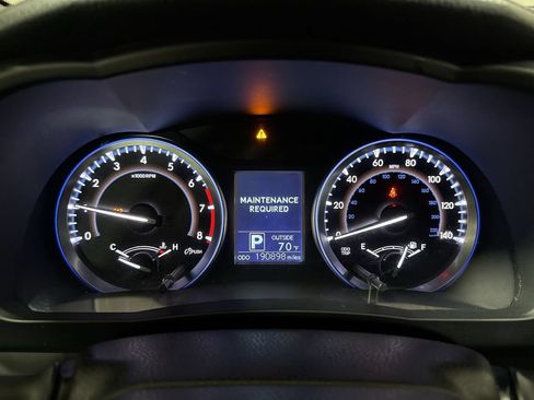 Used 2015 Toyota Highlander Plus AWD/4WD image 12