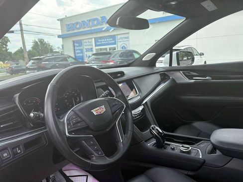 Used 2023 Cadillac XT5 Premium Luxury AWD/4WD image 7