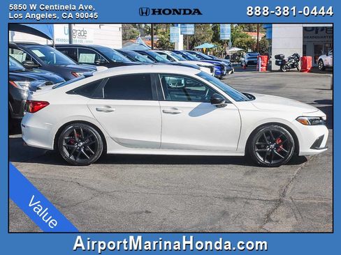 Used 2024 Honda Civic Sport image 2