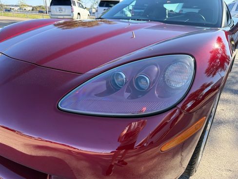Used 2007 Chevrolet Corvette Coupe RWD image 11