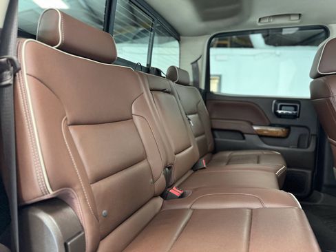 Used 2019 Chevrolet Silverado 3500 High Country w/ Duramax Plus Package AWD/4WD image 31