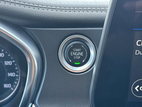 Used 2025 Chevrolet Blazer LT image 33