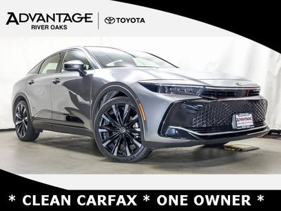 Used 2023 Toyota Crown Platinum