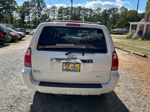 Used 2008 Toyota 4Runner SR5 w/ SR5 Extra Value Pkg 1 RWD image 5