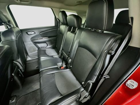 Used 2014 Dodge Journey Crossroad w/ Flexible Seating Group FWD image 25