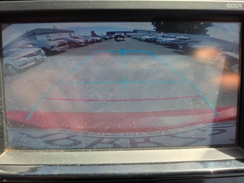 Used 2016 Toyota Corolla LE FWD image 16