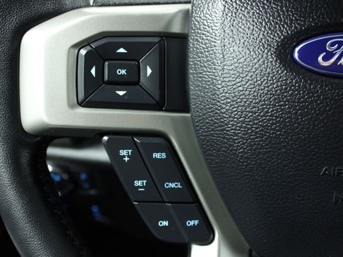 Used 2021 Ford F250 Lariat w/ Lariat Ultimate Package image 19