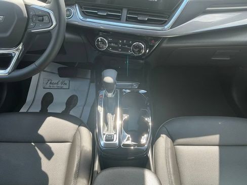 New 2026 Chevrolet Trax ACTIV w/ Sunroof Package FWD image 27