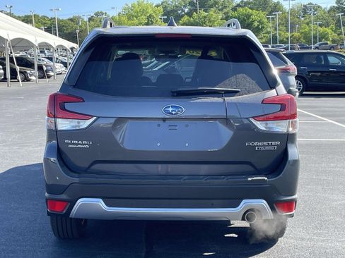 Used 2020 Subaru Forester Touring w/ Popular Package #2 AWD/4WD image 6
