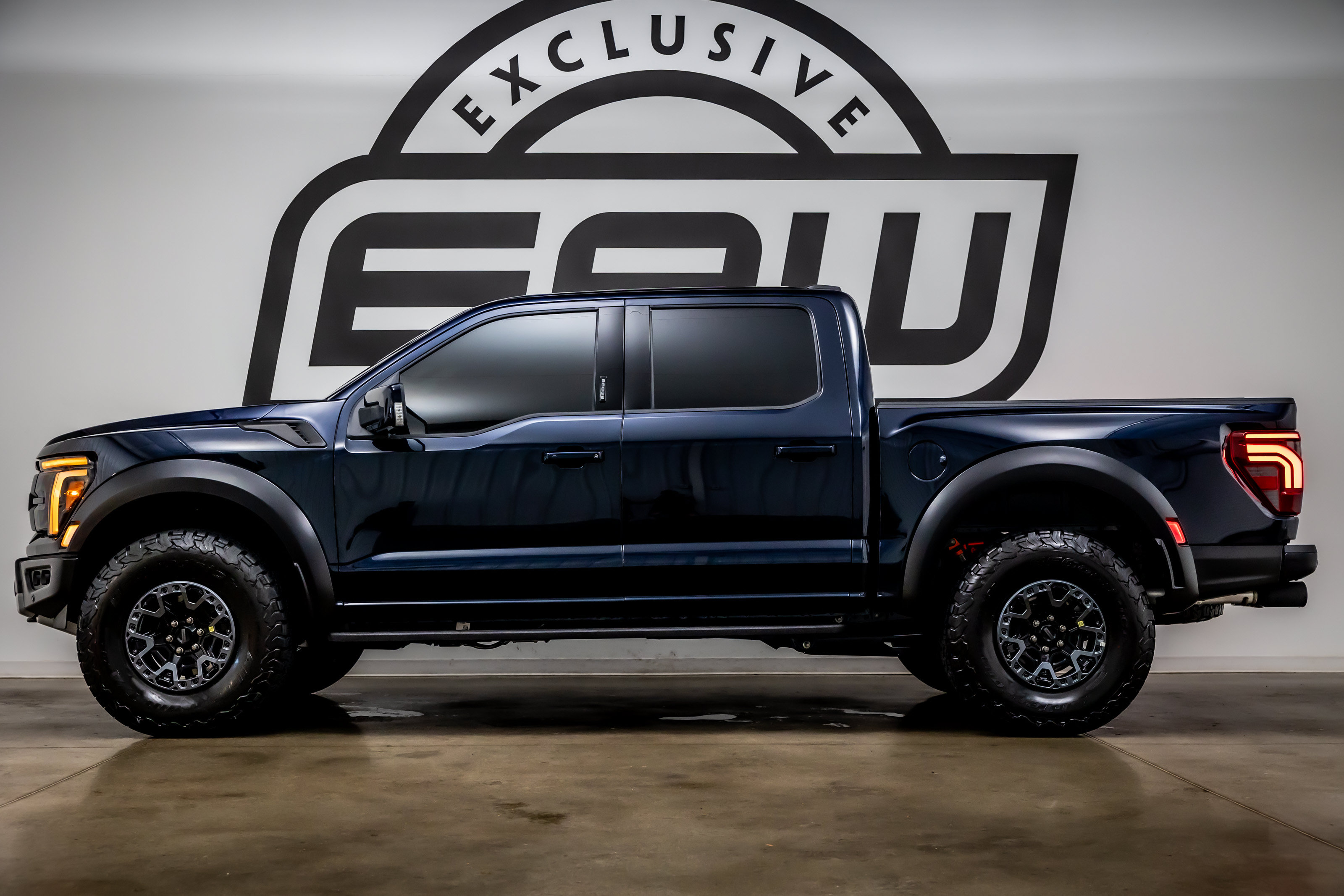 Used 2026 Ford F150 Raptor AWD/4WD image 6