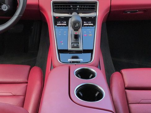 Used 2022 Porsche Panamera 4 Platinum Edition AWD/4WD image 19